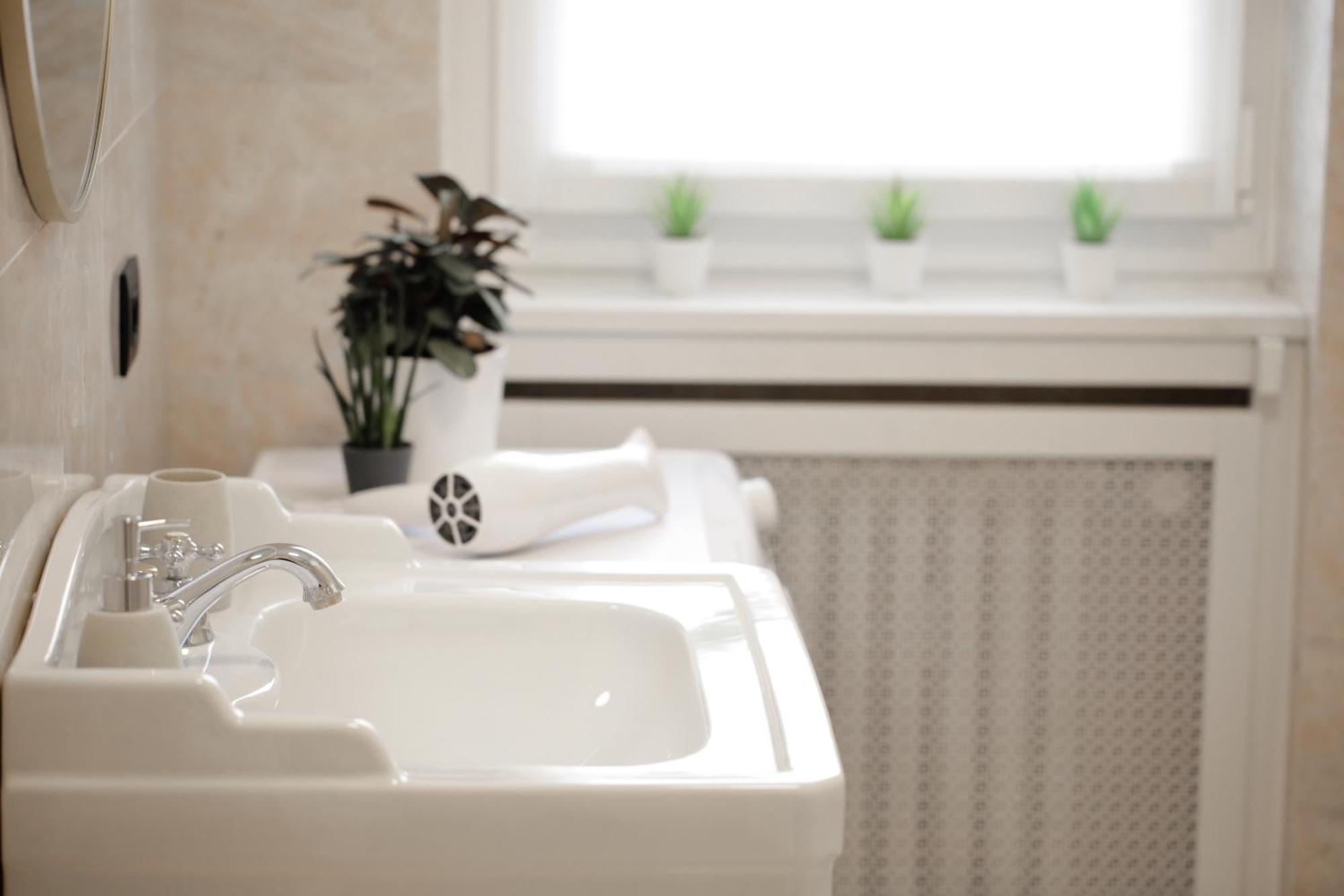 New Modern Flat 10 Minutes Walk From Central Station 밀라노 외부 사진